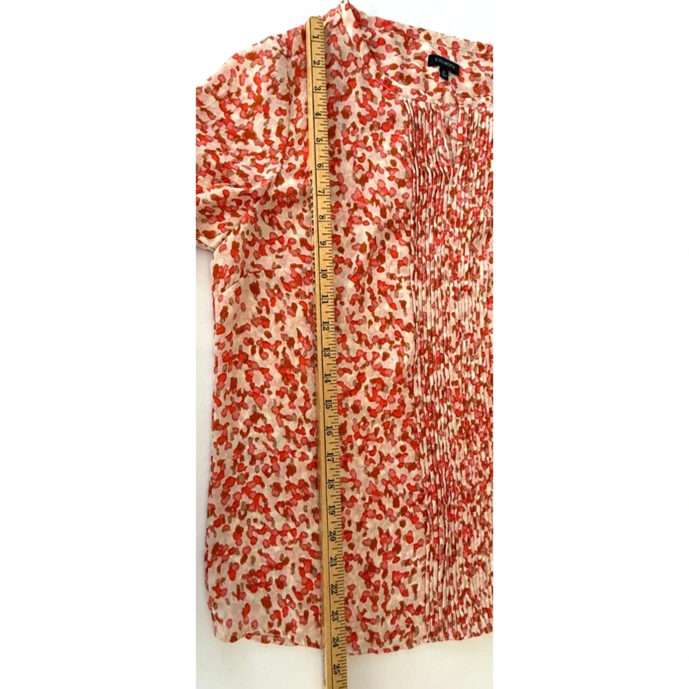 Talbots Women’s Medium Coral Floral Pintuck Blouse Split Neck Long Sleeve Top